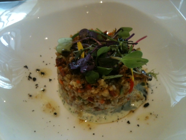 Restaurante Mulandhara Ensalada de tabule de espelta y trigo sarraceno